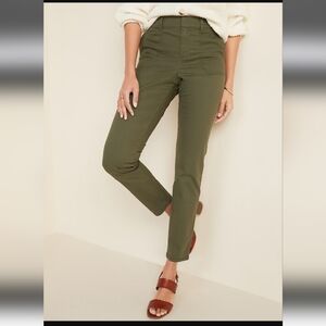 NWT Old Navy Pixie Pants Size 10 Moss Landing Chino